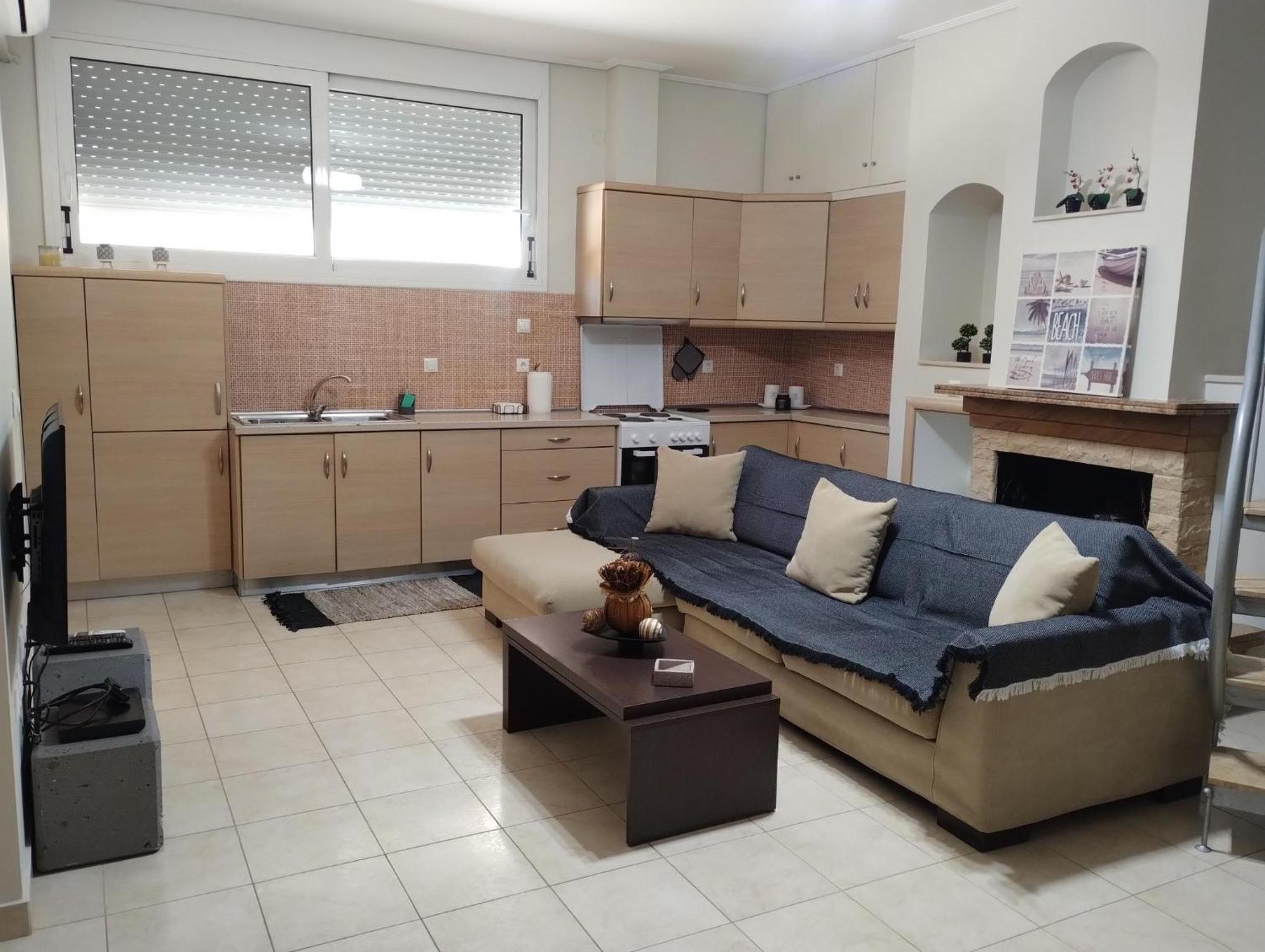 Kalamata Beach Maisonette Esterno foto