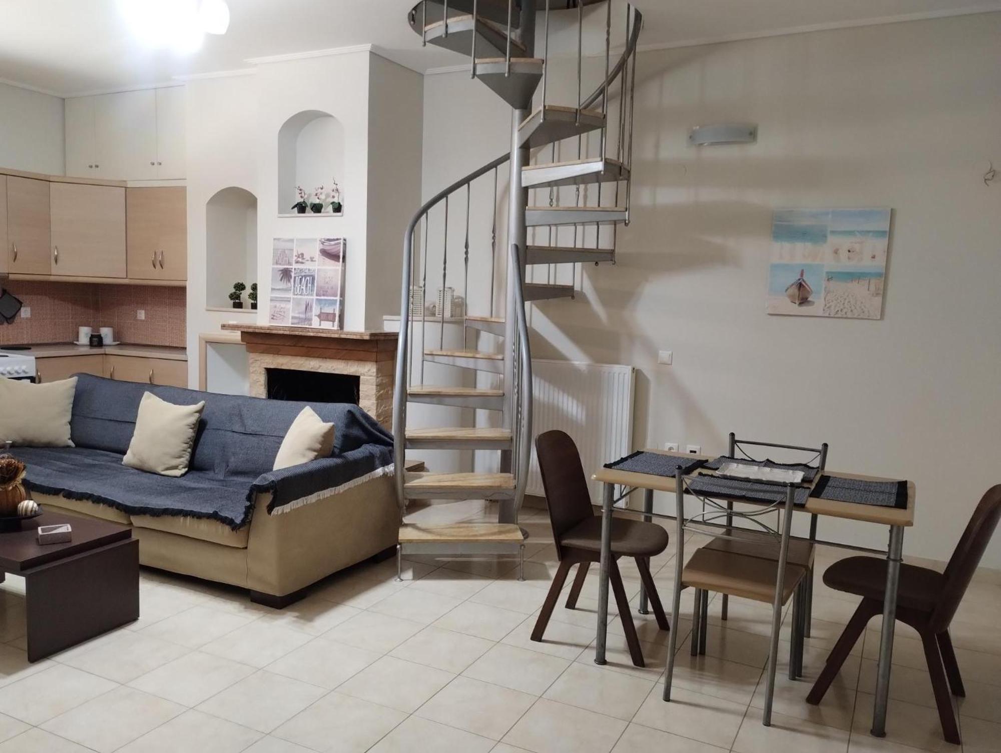 Kalamata Beach Maisonette Esterno foto